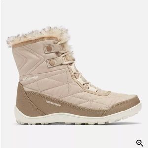 Columbia Minx III Shorty Boot